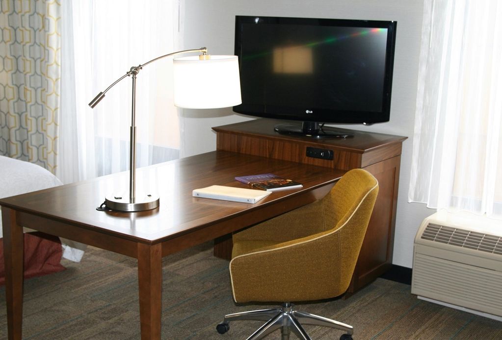 Hampton & Columbus Hotel 3*