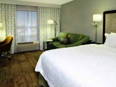 Hotel Hampton & Columbus 3*